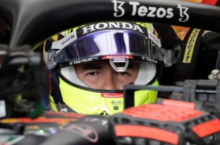 ‘Checo’ Pérez mejora en prácticas libres