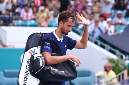 La cima del ranking mundial se esfuma para Daniil Medvedev