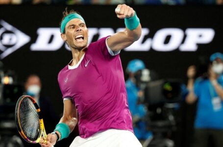 Rafael Nadal reaparece con triunfo.