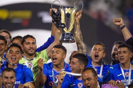 CRUZ AZUL CAMPEÓN DE LA SUPERCOPA