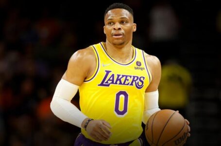 Russell Westbrook continuará en los Lakers