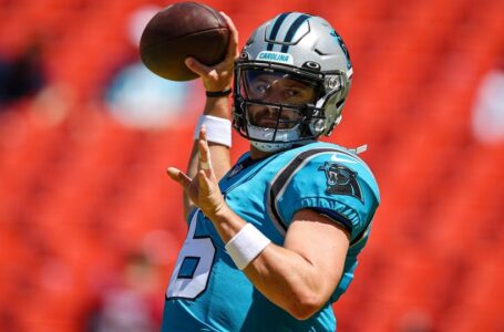 Los Panthers revelan a su QB titular