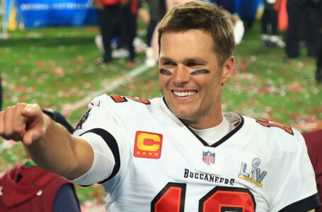 TOM BRADY SE APARTA DE LOS BUCCANEERS