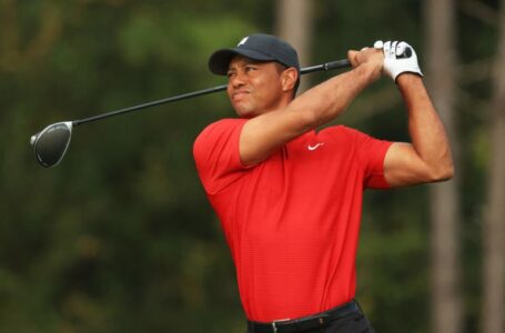 Tiger Woods contra la LIV Golf