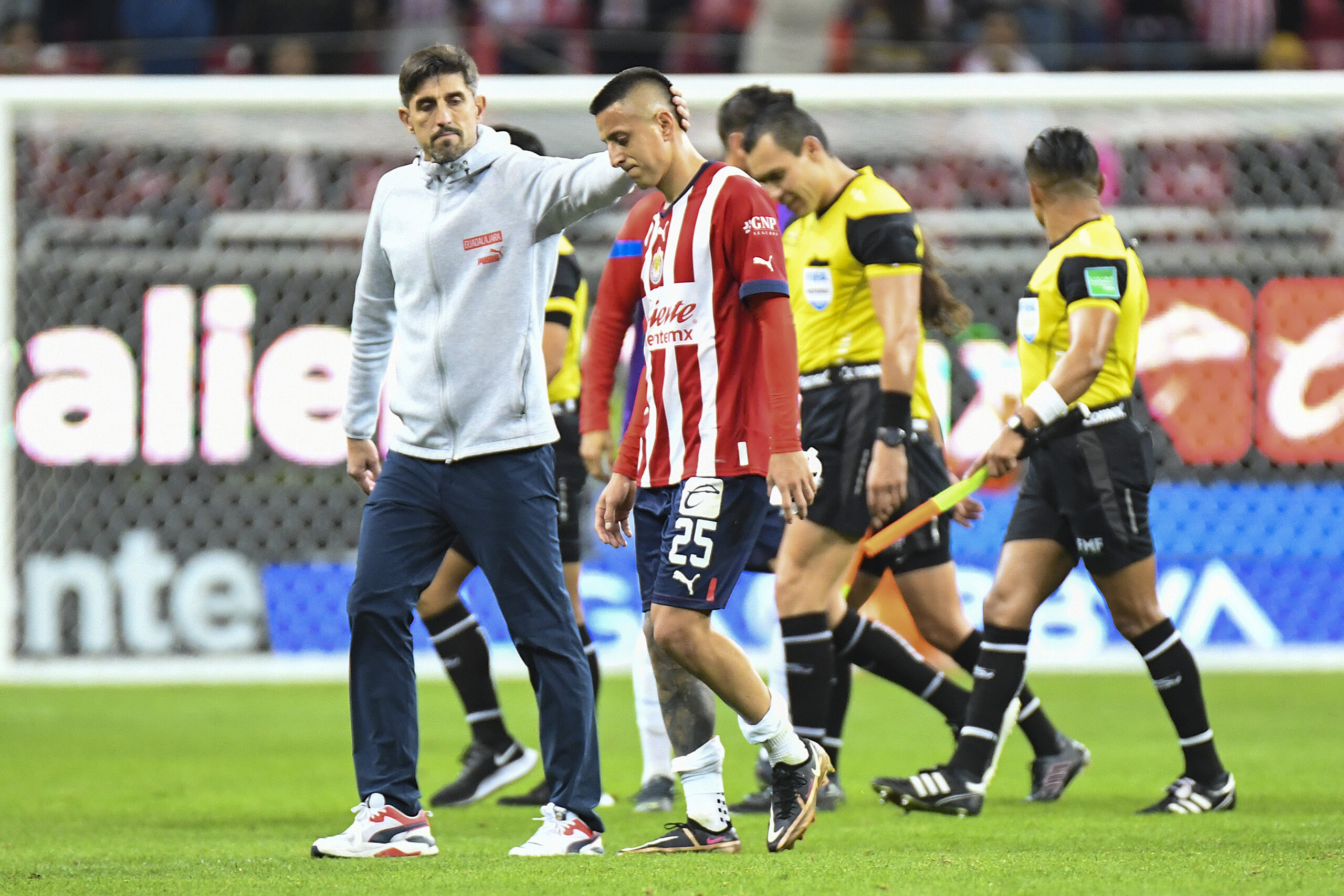 Tigres sigue líder; Chivas con más de lo mismo